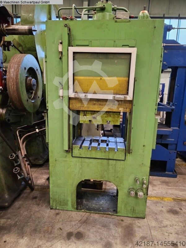 ▷ Used Double Column Drawing Press - Hydraulic SMG DS 40 for sale 