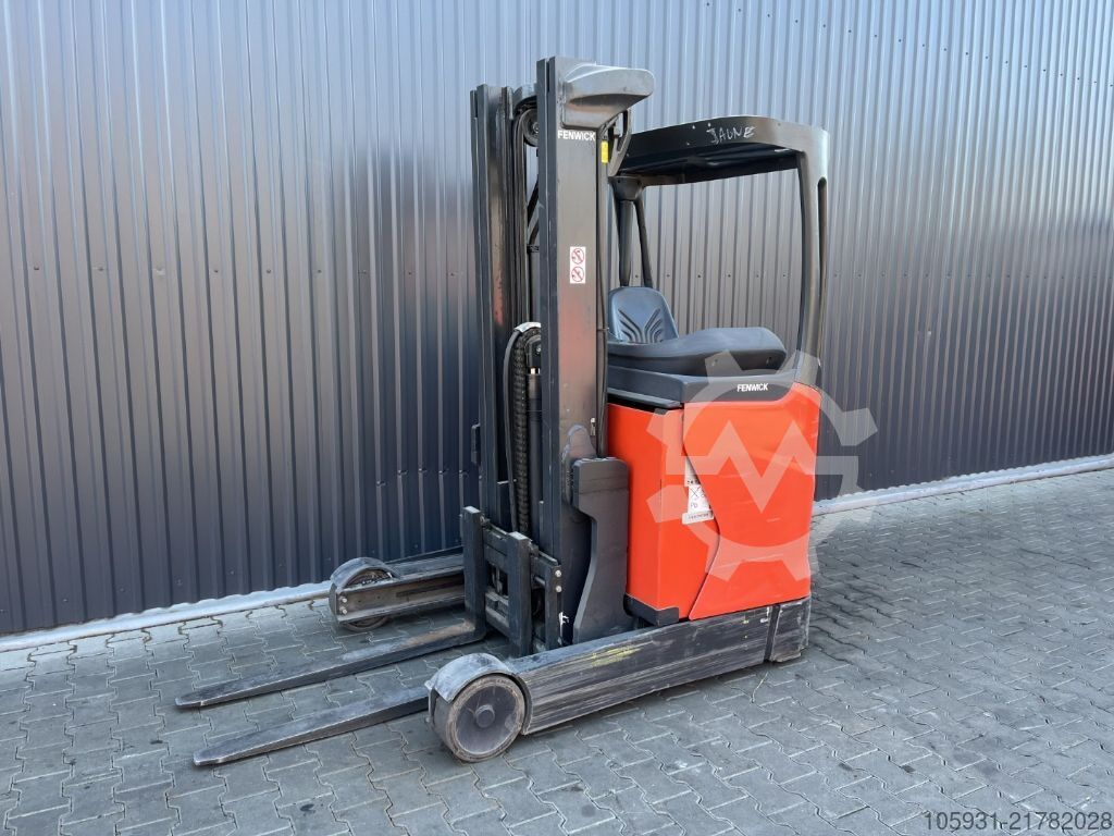 Linde R14B-01 Schubmaststapler gebraucht kaufen