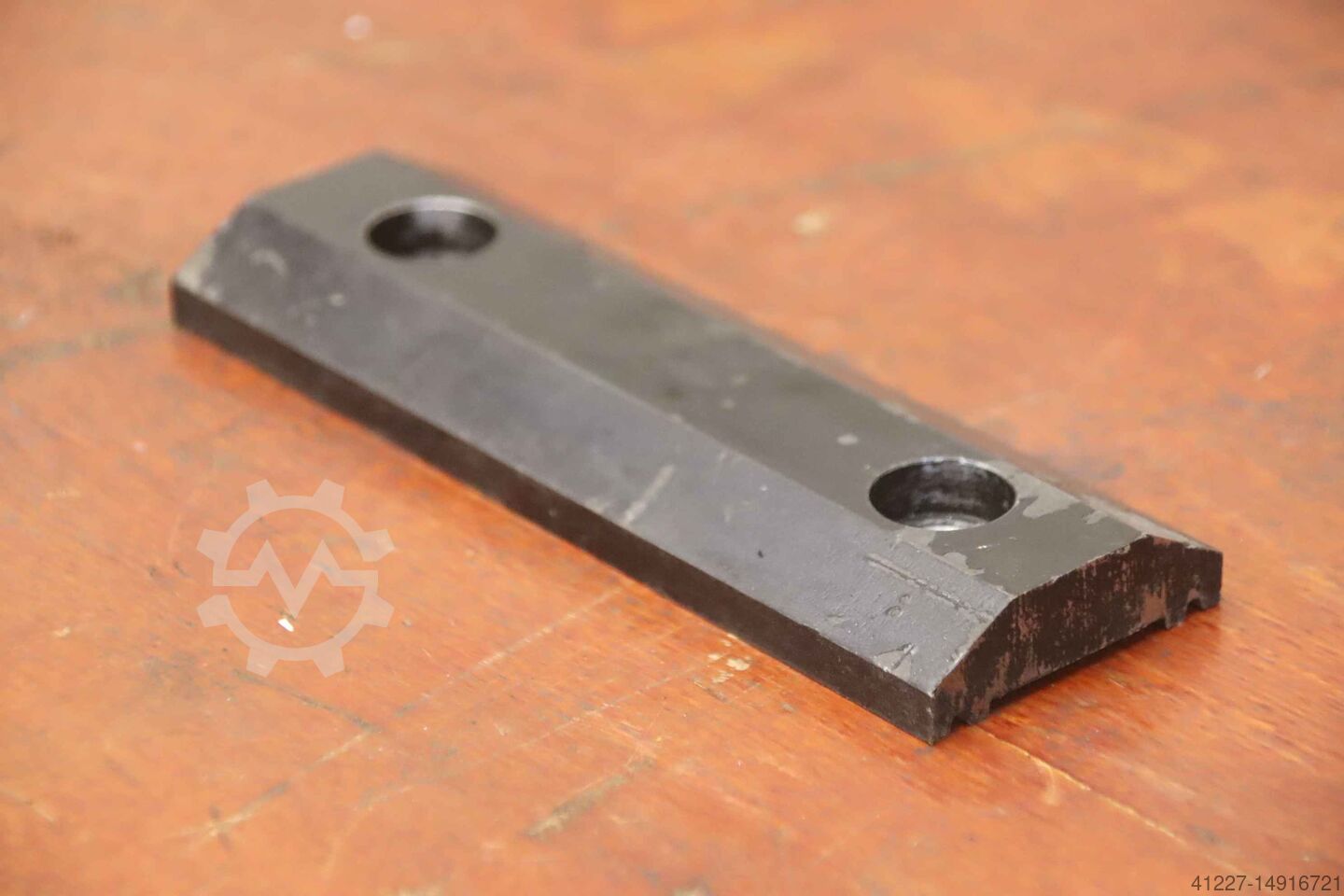 ▷ Used Tool for: press brake unbekannt Zwischenhalter Druckplatte for sale  