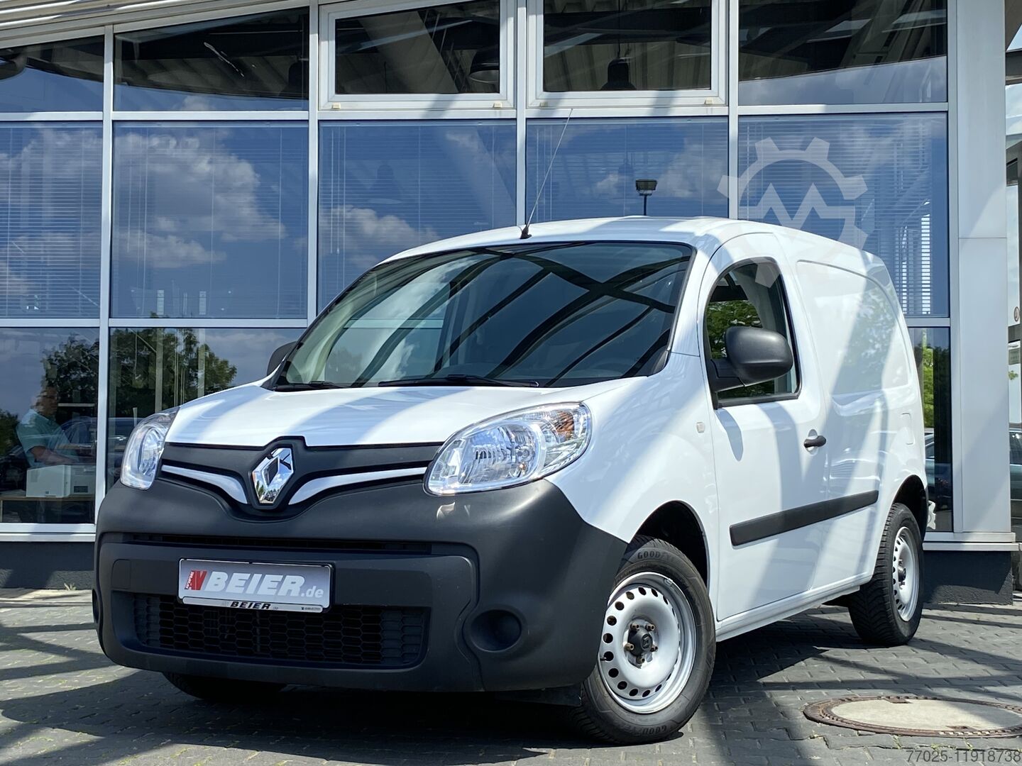 ▷ Kastenwagen Renault Kangoo 3 Sitze Benzin Klima PDC hinten