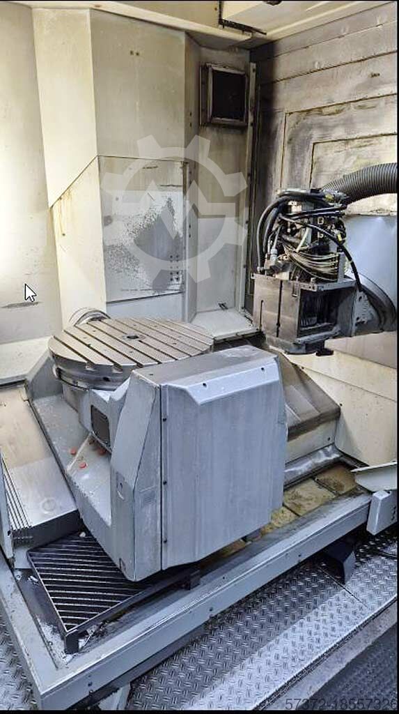 18557326-02.jpg?v=1740064806