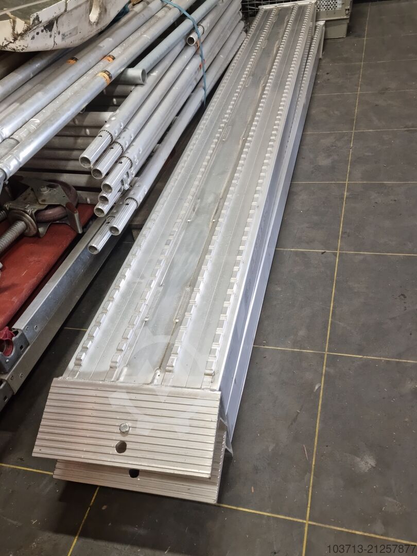 - used Loading ramp for two-axle vehicles for sale