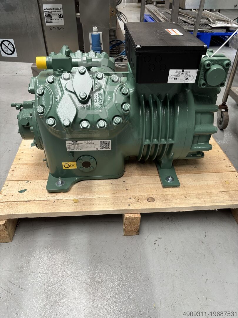 19687531-01.jpg?v=1753966611