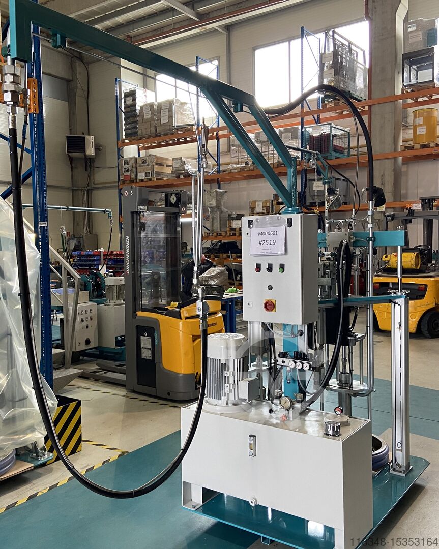 ▷ Used Insulating glass production machine T-S-I MASTERMIX XS for sale 