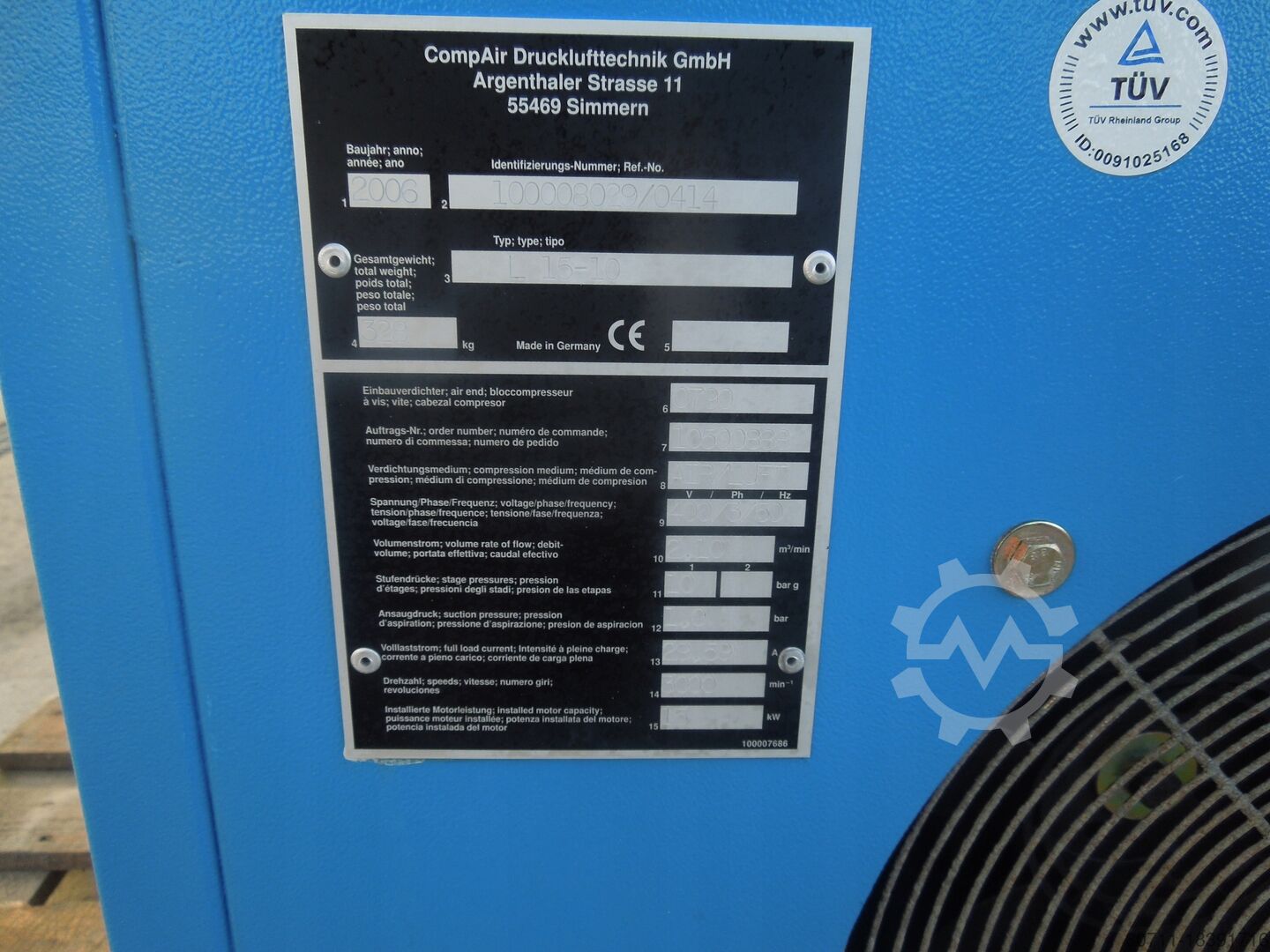 CompAir L15 - used Screw compressor for sale