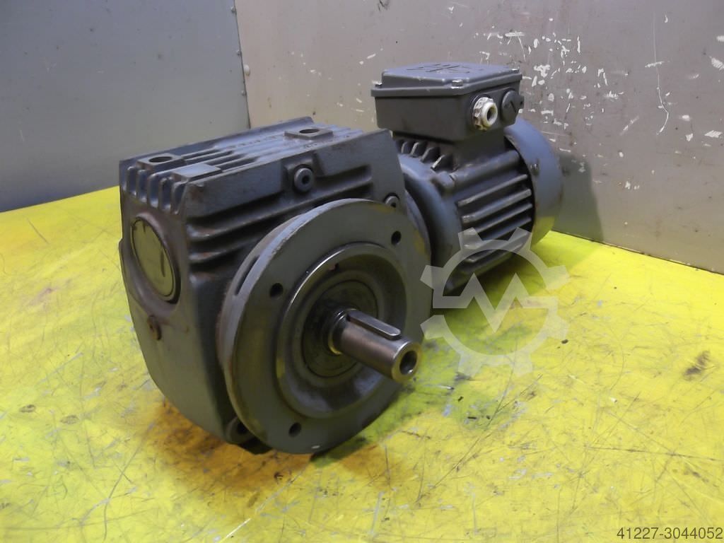 SEW-EURODRIVE S40D71C-4 - used Geared motor 0.25 kW 54 rpm for sale