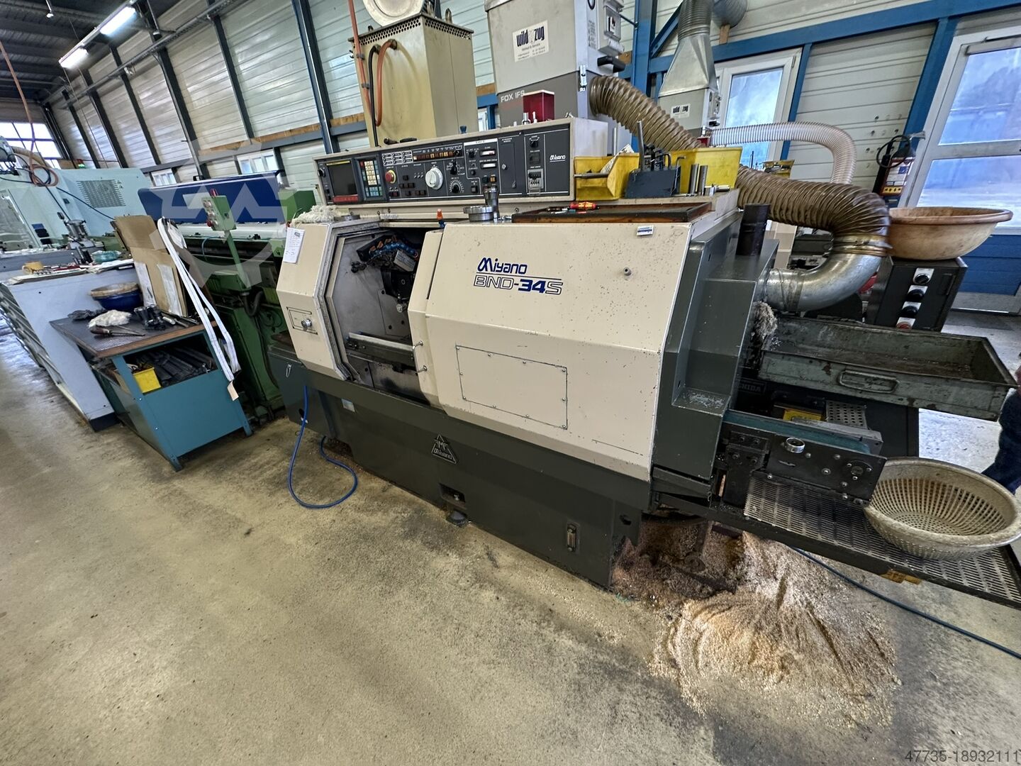 18932111-01.jpg?v=1744376159