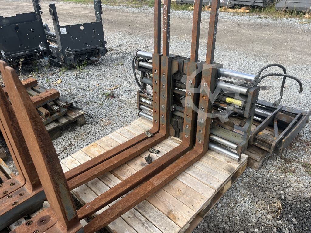 🏷️ Meyer 6-5206G - used Multi-pallet handler 2/1 profile type for sale