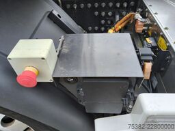 Renault D E-TECH P6X2 - HIAB HAAKARM 18 TON - HEFBARE G...