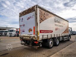 RENAULT PREMIUM 310 6X2 + Palfinger 2.5T