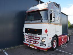 Volvo FH500 ADR GLOBETROTTER SHOWTRUCK