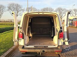 VOLKSWAGEN TRANSPORTER 2.0 TDI L2H1 Navi 4 Motion