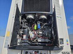 SCHMITZ SCB*S3B Carrier1550 D+E,Dopp