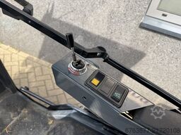 NIMOS ECO-TRAC Weedcontrol / Onkruidbrander / Werktuigdrager Yanmar Diesel 4WD 2017