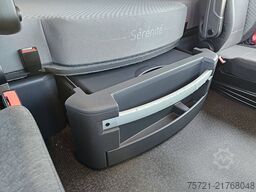 RENAULT T 520