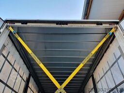 Schröder ST11 Mega Getränke Auflieger Tiefbett