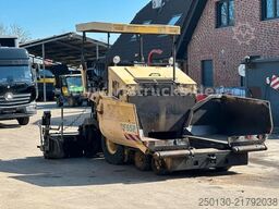 DEMAG DF 65P Straßenfertiger