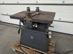 AMGA B Tube