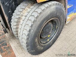 Caterpillar V 330 C