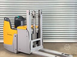 Jungheinrich Service Neu - Batterie 83% - 2,01m Hub - 2t