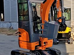 Tec-Point GmbH - 2,0 t Kubota D902 LT20P Schnellwechsler - Kabine+Heizung