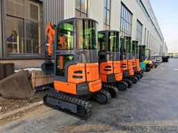 Tec-Point GmbH - 2,0 t Kubota D902 LT20P Schnellwechsler - Kabine+Heizung