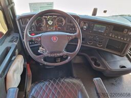 Scania R580 V8 Highline 4x2 - Retarder - Custom interi...