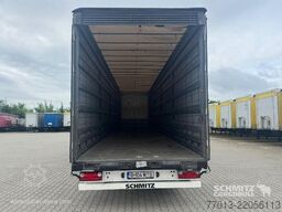 Schmitz Cargobull Curtainsider Mega
