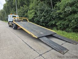 SCANIA mit Schiebeplateau Fiault + 2x Seilwinde