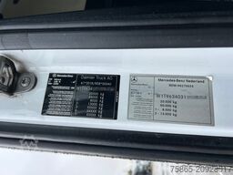 Mercedes-Benz Actros 1842 StreamSpace / 509 dkm / Stand Klima...
