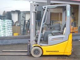 Jungheinrich EFG 215
