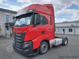 Iveco S-Way AS 440 S 46 T/FP LT Navi ACC