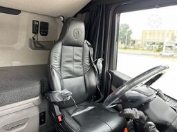 SCANIA 590S FULL PNEUMATIC