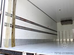 Daf LF 260 E6  Carrier Supra Strom Tür LBW Klima