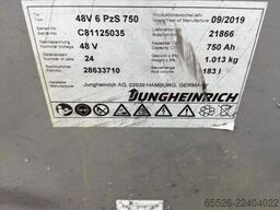 Jungheinrich EFG 320 / 4820 Std.