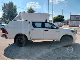 TOYOTA Hilux Double Cab Duty 4x4