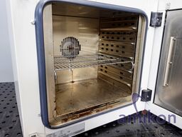 Binder Materialprüfschrank FD 53 300°C 572°F