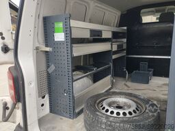 VW T 6 2,0 TDI BlueMotion Werkzeugregale