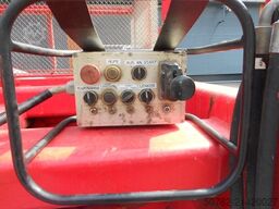  Scherenarbeitsbühne Liftlux SL205-25D4WD, AH 22