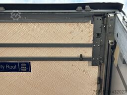 Schmitz Cargobull SCB S3T / Schuifzeil / Kooi Aap / Lift + Stuura...