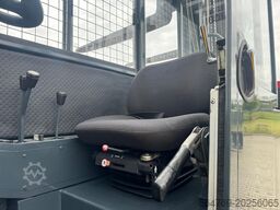 Linde S50/ Mast with free lift