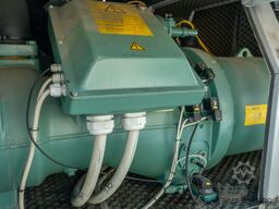 Used Industrial Chiller CLIMAVENETA - 642 kW | With warranty