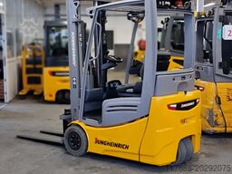 Jungheinrich EFG 220 - Service Neu - Batterie 90% - nur 306 Std