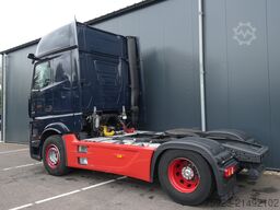 Mercedes-Benz Actros 1945 GigaSpace tractor unit