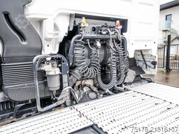 MAN TGX 18.470 BL SA +ADR+INTARDER