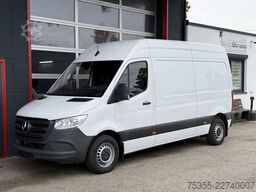 MERCEDES-BENZ Sprinter 215 CDI L2H2 Klima 7MBUX Heckschaden