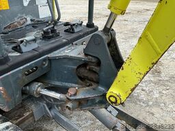 Takeuchi TB216