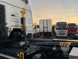 MAN TGX 26.520 6x2-4 LL Abroller Hyva Titanium