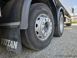 VOLVO FM330 6x2 FRIGOBLOCK Multizone Lenk u. L