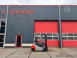 Still RX 20-20 2000kg TIPLO / Sideshift